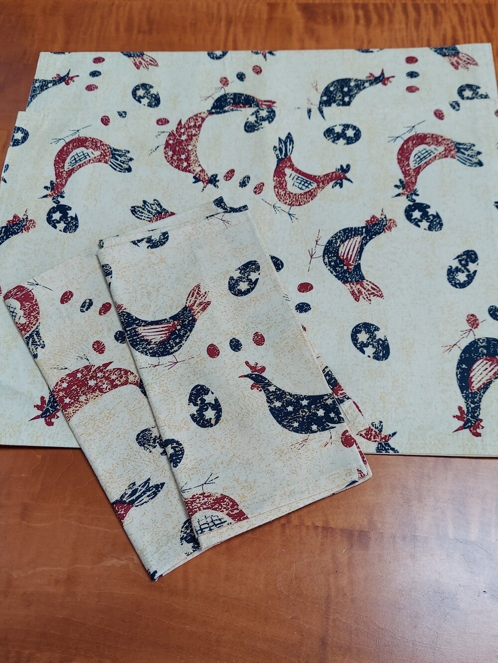 NWOT SONOMA Placemats & Napkins